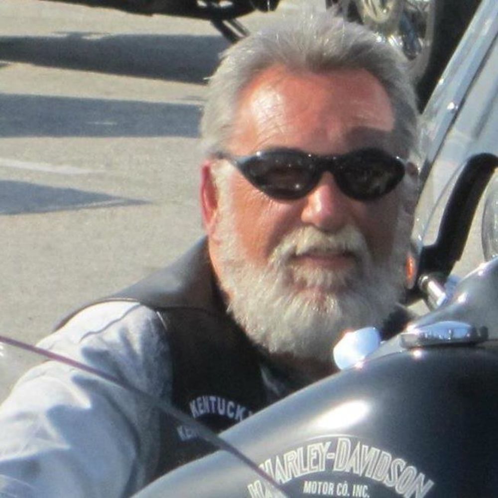 Meet your Posher, Chuck